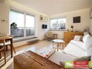 Prodej bytu 2+kk, Praha, Studnická, 93 m2