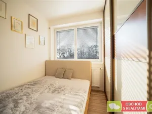 Prodej bytu 2+kk, Praha, Studnická, 93 m2