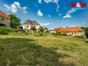 Prodej komerčního pozemku, Zvoleněves, 18500 m2