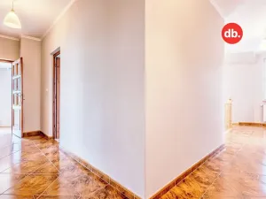 Prodej rodinného domu, Karlovy Vary, Krokova, 280 m2