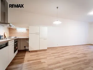 Pronájem bytu 2+kk, Brno, Přadlácká, 150 m2