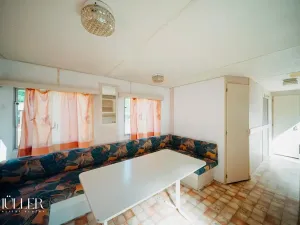 Prodej ubytování, Holice, 1644 m2
