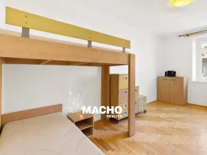 Pronájem bytu 3+1, Plzeň, Politických vězňů, 79 m2
