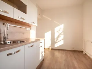 Prodej bytu 3+1, Chomutov, Purkyňova, 68 m2