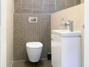 Pronájem bytu 2+kk, Praha - Liboc, Naardenská, 54 m2