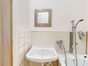 Pronájem bytu 1+1, Ostrava, Výškovická, 38 m2