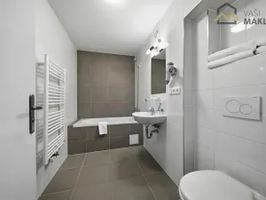 Prodej ubytování, Poděbrady, Obora, 649 m2