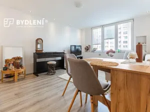 Pronájem bytu 1+1, Teplice, Duchcovská, 37 m2