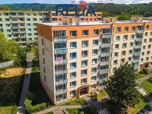 Prodej bytu 3+1, Liberec, Zámecký vrch, 80 m2