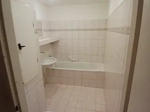 Prodej bytu 2+1, Cheb, 17. listopadu, 62 m2
