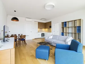 Pronájem bytu 2+kk, Praha - Smíchov, 62 m2