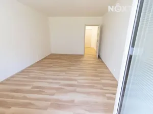 Pronájem bytu 1+1, Zlín, Družstevní, 35 m2