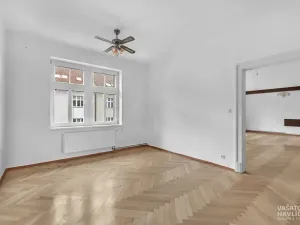 Pronájem bytu 3+1, Hradec Králové, Mánesova, 100 m2