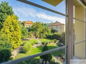 Pronájem bytu 2+kk, Praha - Smíchov, Pod hájem, 65 m2