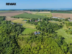 Prodej rodinného domu, Vinařice, 202 m2