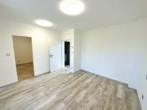 Pronájem rodinného domu, Hradec Králové, 166 m2