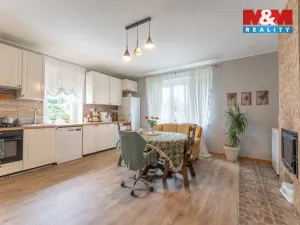 Prodej rodinného domu, Oskořínek, Novodvorská, 400 m2