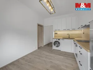 Pronájem bytu 1+1, Trutnov - Poříčí, Voletinská, 48 m2