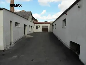 Pronájem skladu, Měřín, 454 m2