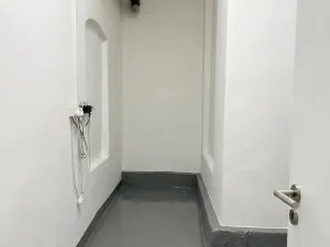 Pronájem skladu, Měřín, 454 m2