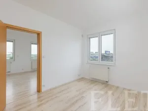 Pronájem bytu 2+kk, Praha - Stodůlky, Na Výrovně, 49 m2