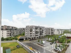 Pronájem bytu 1+kk, Praha - Hloubětín, Waltariho, 36 m2