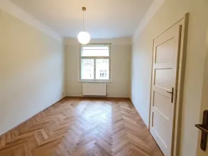 Pronájem bytu 3+1, Praha - Vinohrady, Slezská, 100 m2