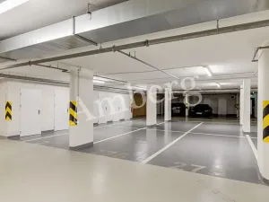 Pronájem bytu 2+kk, Praha - Karlín, U Mlýnského kanálu, 56 m2