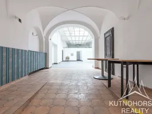 Pronájem obchodního prostoru, Kutná Hora, Husova, 195 m2