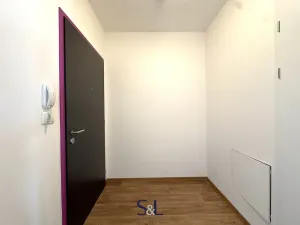Pronájem bytu 2+kk, Liberec, U Nisy, 49 m2