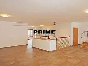 Pronájem kanceláře, Praha - Střešovice, Nad hradním vodojemem, 350 m2