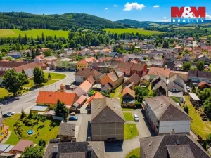 Prodej bytu 2+1, Kolinec, 63 m2