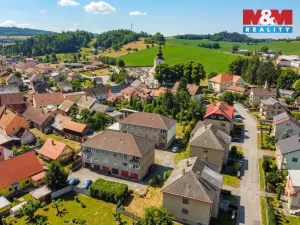 Prodej bytu 2+1, Kolinec, 63 m2