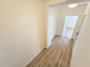 Pronájem bytu 1+kk, Praha - Vinohrady, Šumavská, 36 m2