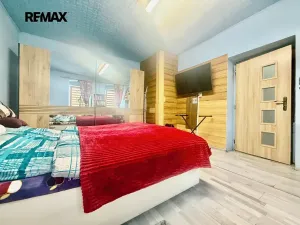 Prodej rodinného domu, Kladruby, Kostelní, 200 m2