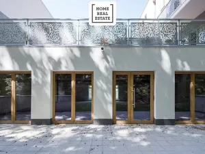 Prodej obchodního prostoru, Karlovy Vary, Šumavská, 150 m2