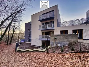 Prodej kanceláře, Karlovy Vary, Šumavská, 150 m2