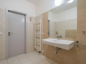 Pronájem kanceláře, Praha - Smíchov, Štefánikova, 168 m2