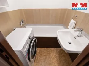 Prodej bytu 2+1, Praha - Vokovice, Kamerunská, 52 m2