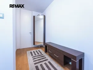 Pronájem bytu 2+kk, Praha - Smíchov, Na Hřebenkách, 106 m2