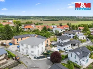 Prodej bytu 2+kk, Stochov, Zahradní, 62 m2