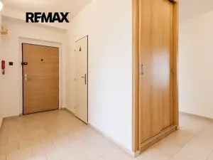 Pronájem bytu 3+1, Kolín, Veltrubská, 93 m2