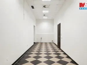 Pronájem obchodního prostoru, Šumperk, Langrova, 129 m2