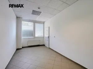Pronájem kanceláře, Domažlice, Rohova, 70 m2