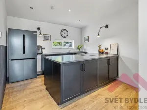 Prodej rodinného domu, Tehov, Všestarská, 300 m2