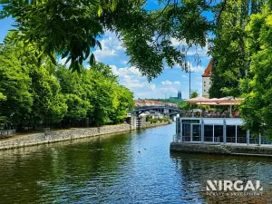Pronájem bytu 2+1, Praha - Smíchov, Malátova, 100 m2