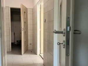 Prodej výrobních prostor, Děčín, Krásnostudenecká, 420 m2