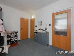 Prodej bytu 2+1, Plzeň - Skvrňany, Macháčkova, 63 m2