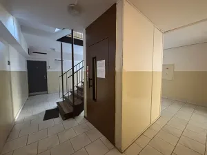 Prodej bytu 3+1, Praha - Nusle, Hradeckých, 71 m2