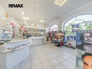 Pronájem obchodního prostoru, Litoměřice, Mírové náměstí, 42 m2
